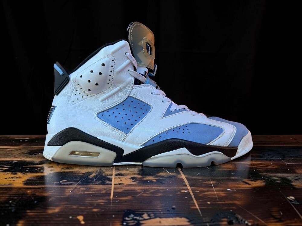 Nike Air Jordan 6 Retro UNC University Blue White Size 12 CT8529-410 - Picture 14 of 15
